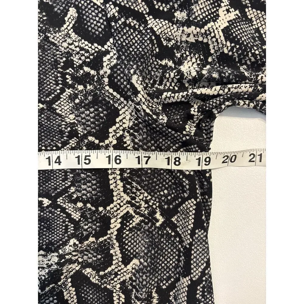 Show Me Your Mumu Midi Dress Women’s Sz Medium Snakeprint A-line Oversized - Picture 3 of 8